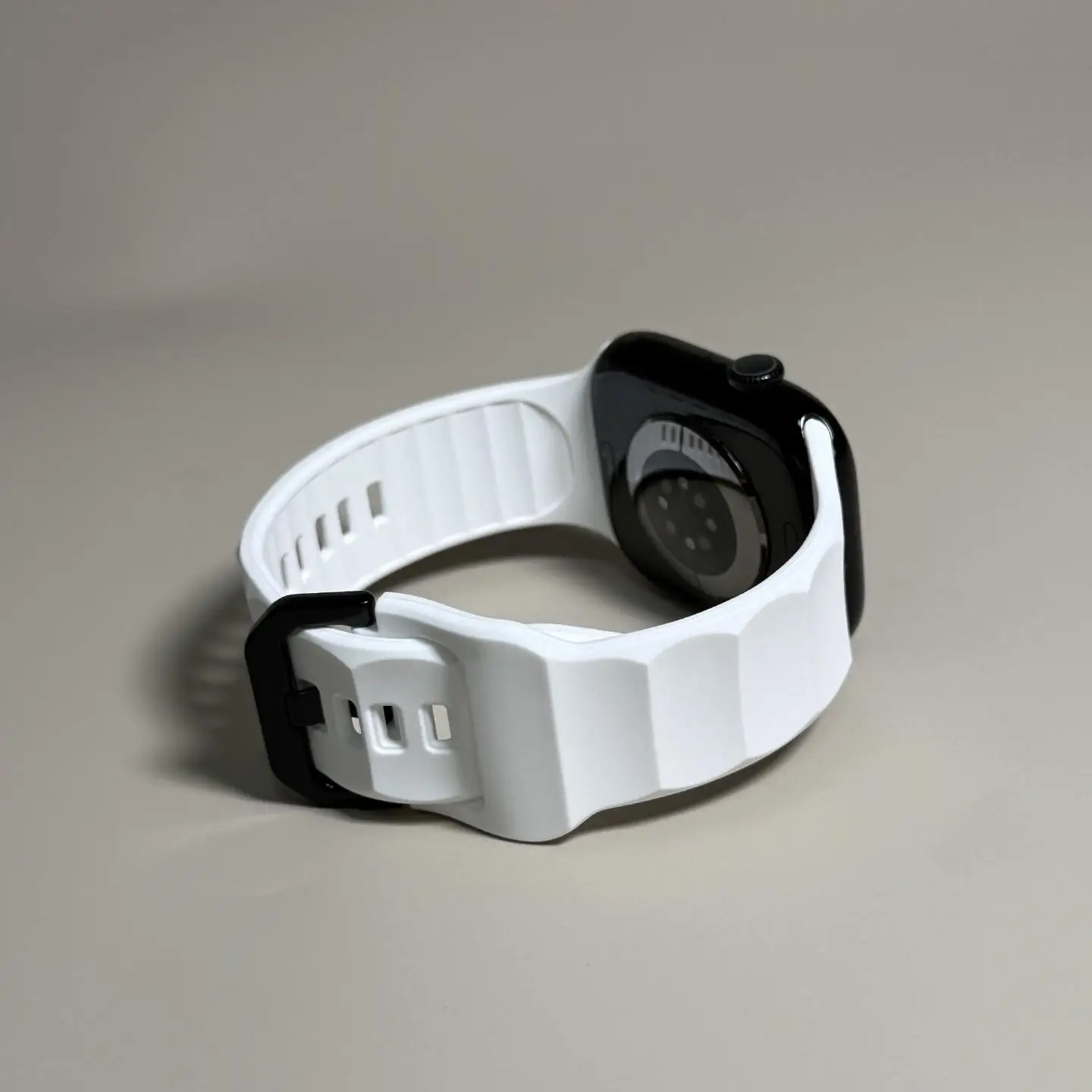 Silicone Sports Strap for Apple Watch Ultra 3 49mm 46mm 45mm 44mm 42mm 41mm 40mm 38mm Bands for iWatch Series 11 10 9 8 7 6 SE 3 image 3