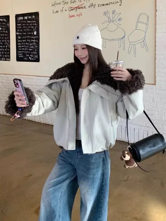 

Модное теплое свободное короткое пальто для женщин Зима 2025 в корейском стиле, универсальное, стройнящее, для повседневной носки, верхняя одежда