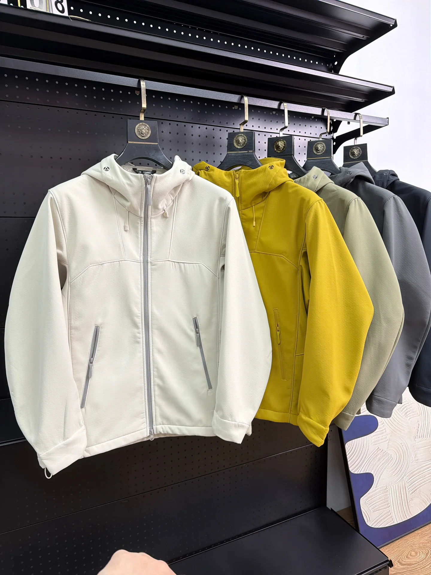 High-End Men's Outdoor Sport Jacket Hooded Composite Integrated Fleece Soft  Autumn Winter Fashion Urban Style Coat