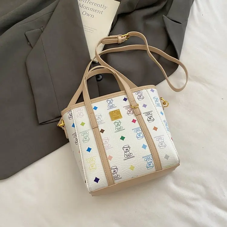 2025 خريف جديد 191 ضوء فاخر الكتف حقيبة ساعي عالية الملمس ركاب حقيبة نسائية موضة المحمولة حقيبة مربعة صغيرة