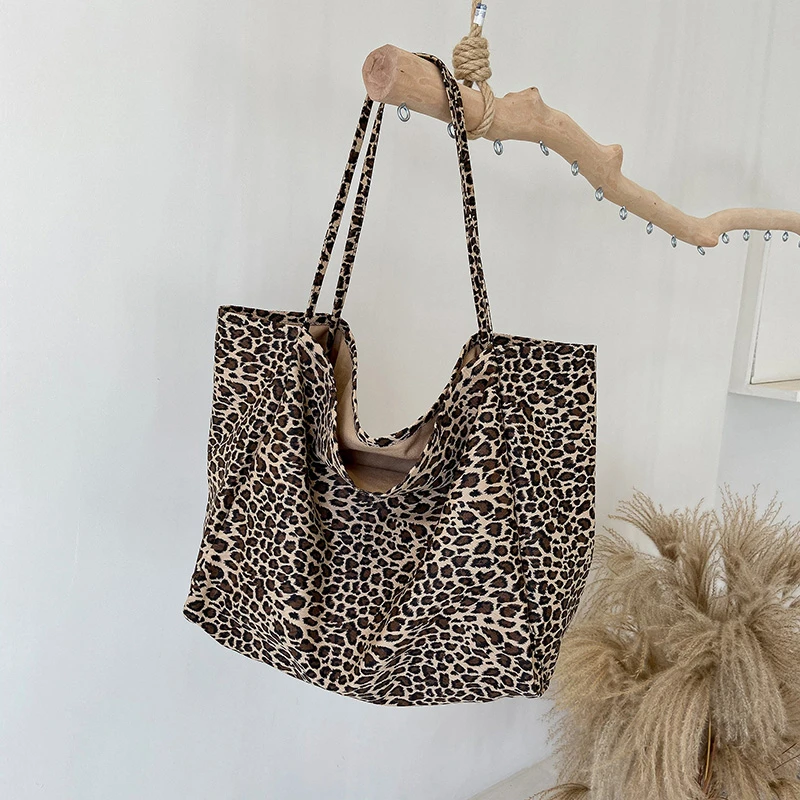 

1pc Leopard Print Over-ShoulderTote Bag, Fashionable Shopping Bag With Large Capacity, Casual Beach Bag, Handbag For Women
