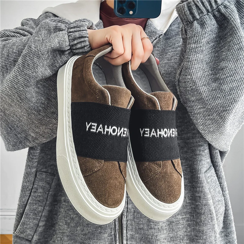 

Fashion Designer Loafers Men Classic Breathable Suede Vintage Sneakers Men Casual Slip-on Men's Vulcanize Shoes chaussure hommes