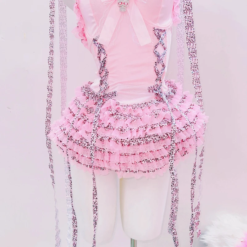 オリジナルデザイン スイートクール ピンクのリボンレーススプライシング レディースキャミソールワンピース 2025秋新作 ガールズ パフスリーブ フェアリードレス レディース