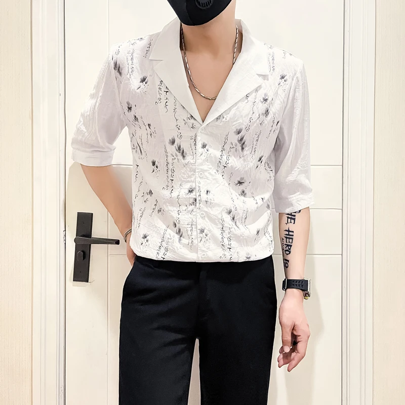 

Slim Fit Men's irt V-Ne f Sve Floral Print Summer Faionable Small Size XS irt for ort People Seven-Quarter Sl...