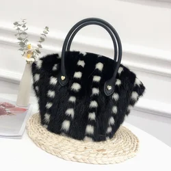 Mink Fur Bag Real Fur Bucket Bag Women's Crossbody Shoulder Bag Fashion Plush Handheld Bag Luxury Ladies Shell Clutch Bag