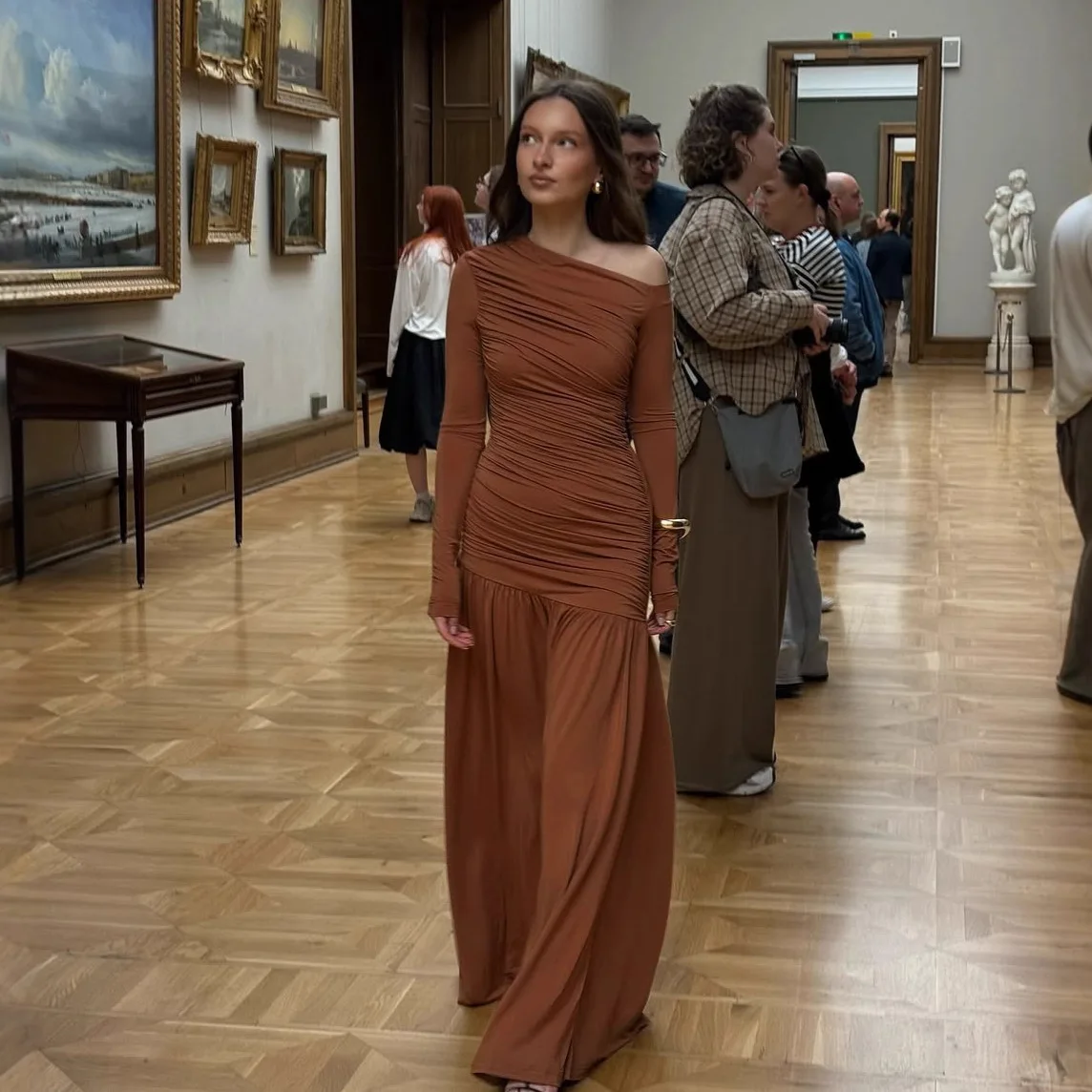 

Irregular Draped Ruched Sexy Dress For Women Slanted Collar Long Sleeve Pleated Slim Party Dress Female Holiday Club Dresses
