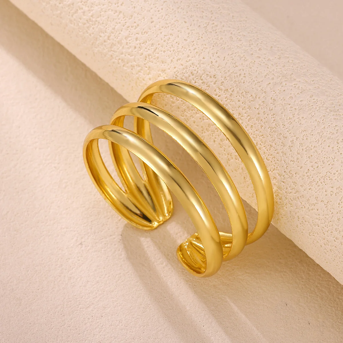 Fashion Wide Bangles for Women Gold Color Multi-layer Flower Cuff Bangle Bracelet Femme Vintage Wedding Jewelry Gifts