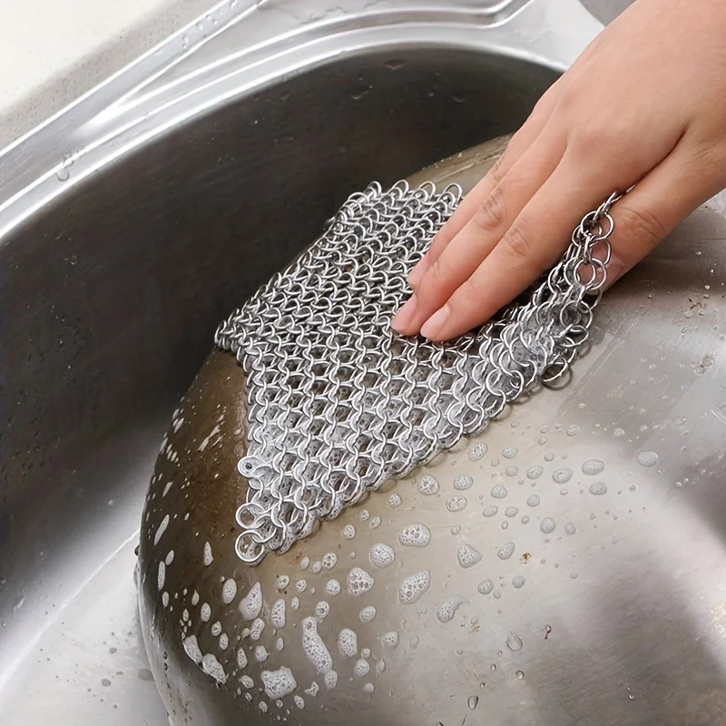 Estropajo de Acero Inoxidable con Mango de Plástico - Herramienta de Limpieza de Cocina Duradera y Reutilizable para Ollas y Platos, Diseño Circular