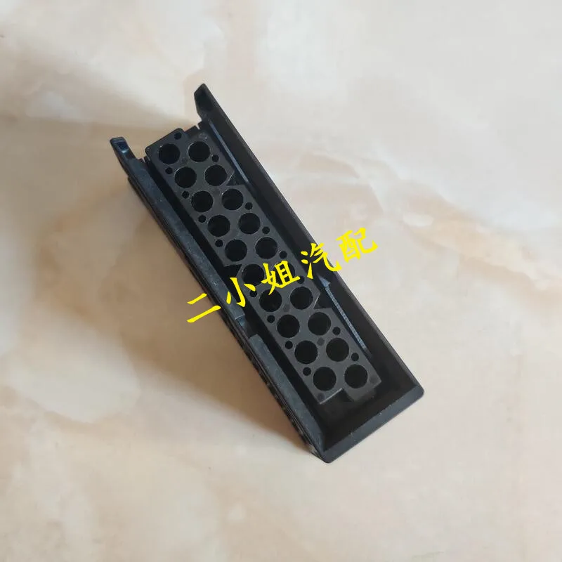 B mw هارمان كاردون L7 مكبر للصوت التوصيل تسخير مكبر للصوت سلك F18Top Hifi Logic7 تسخير أسلاك السيارة