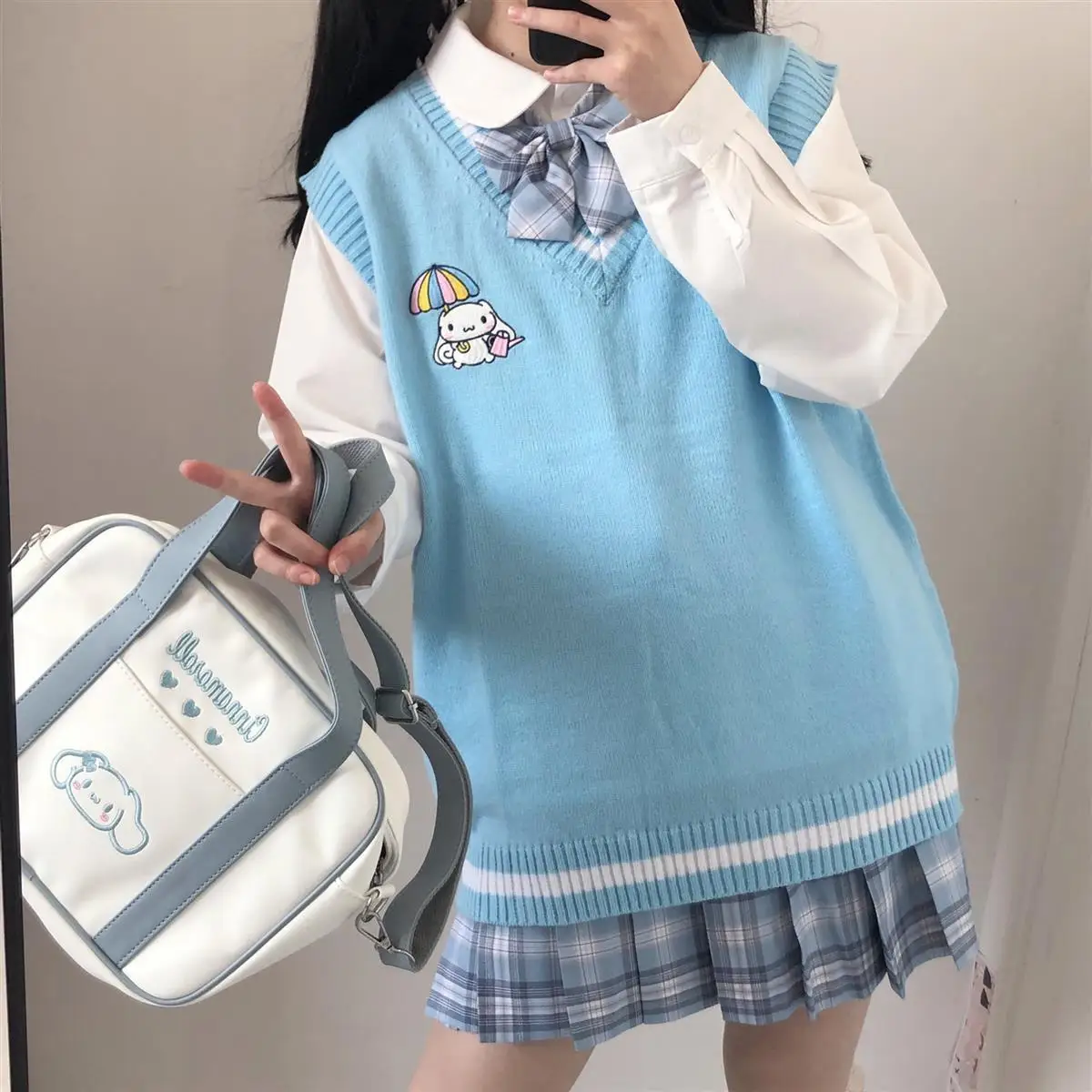 かわいいクロミマイメロディシナモロールサンリオエスウールセーター V ネックチョッキベストカレッジロリータ少女服アニメ周辺機器