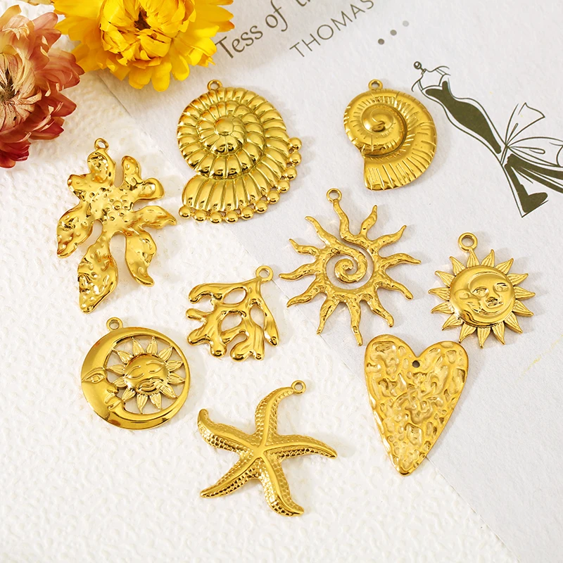 4pcs Stainless Steel Conch Starfish Heart Shaped Gold Charms for Women Necklace Earrings DIY Jewelry Pendant Craft Supplies