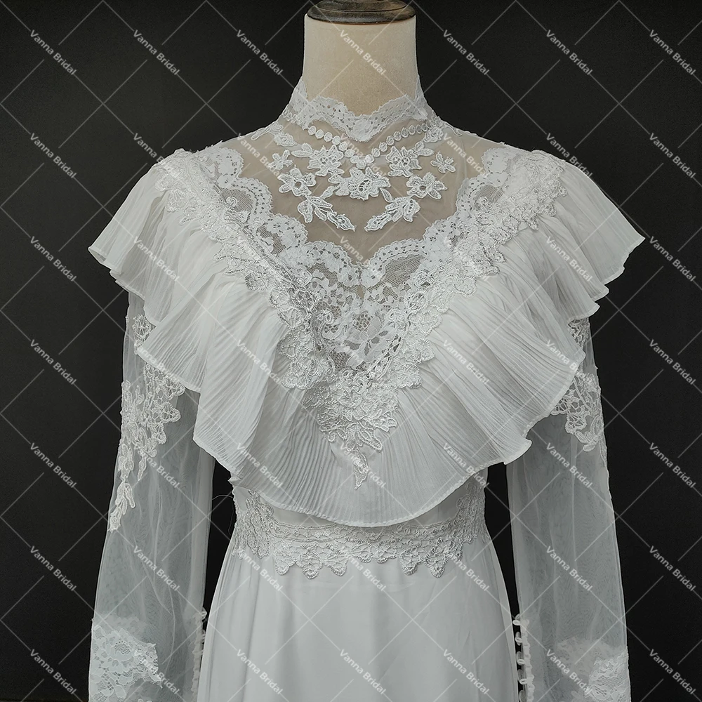 Fotos reales vestido de novia victoriano Medieval de cuello alto mangas largas una línea vestido de novia plisado personalizado con apliques de gasa