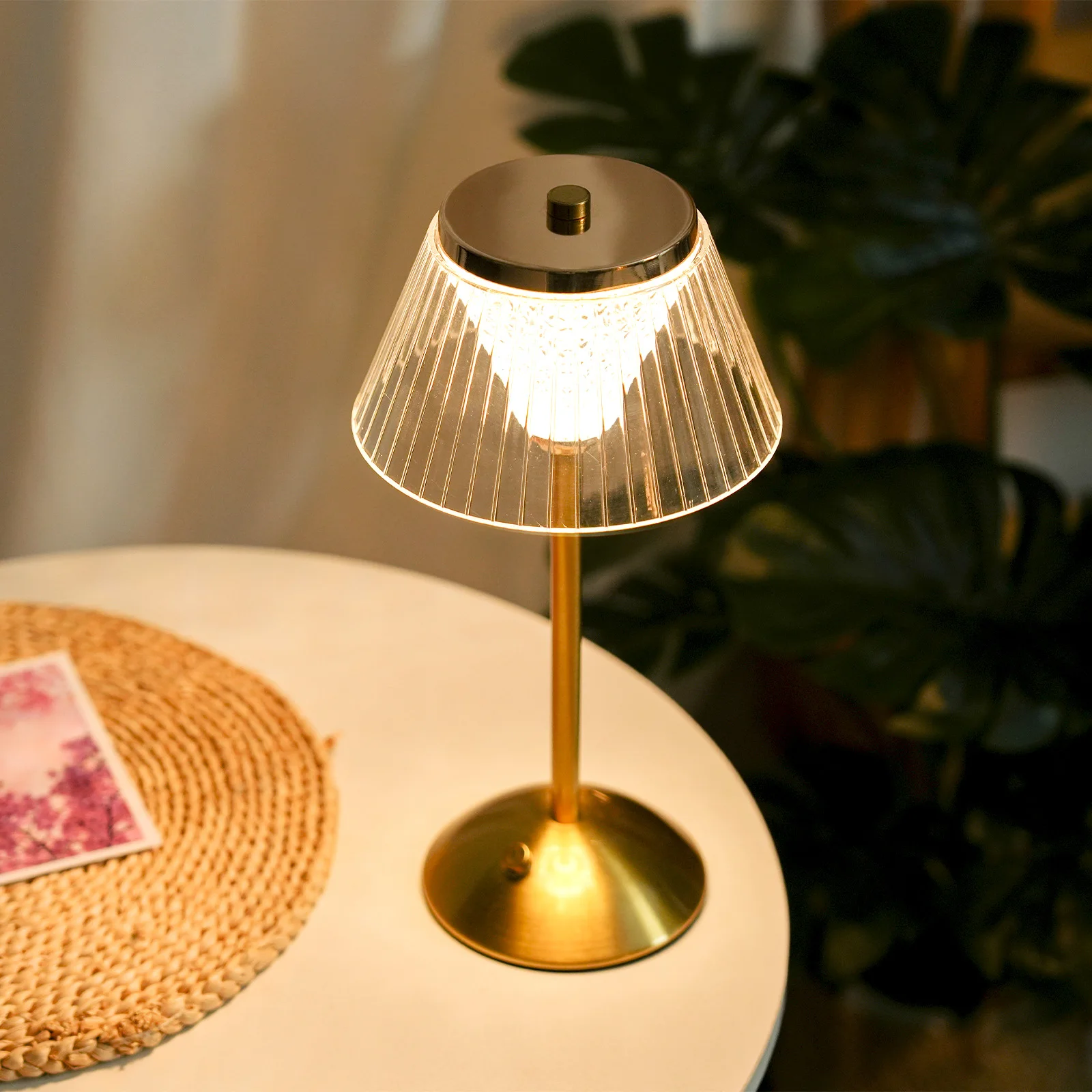 

Светодиодная перезаряжаемая ночная лампа для кабинета, бара, отеля, ресторана, декоративная лампа для окружающей среды, сенсорная, три цвета, с бесступенчатой регулировкой яркости