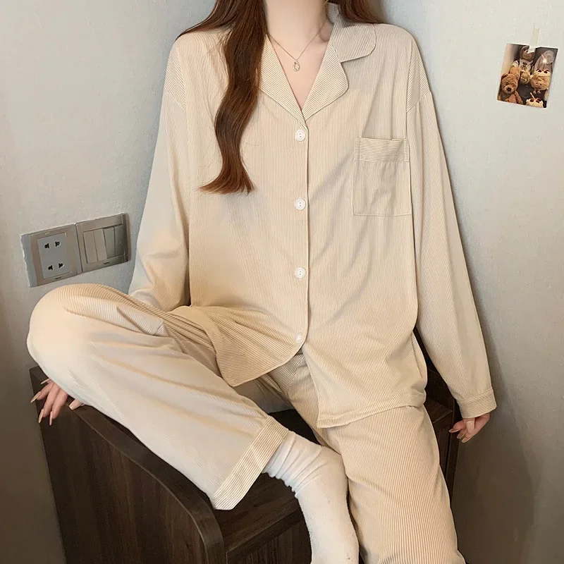 Spring and Autumn Solid Color Vintage-Style High-End Pajamas for Women, Casual Loungewear with Long Sleeves and Long Pants Set