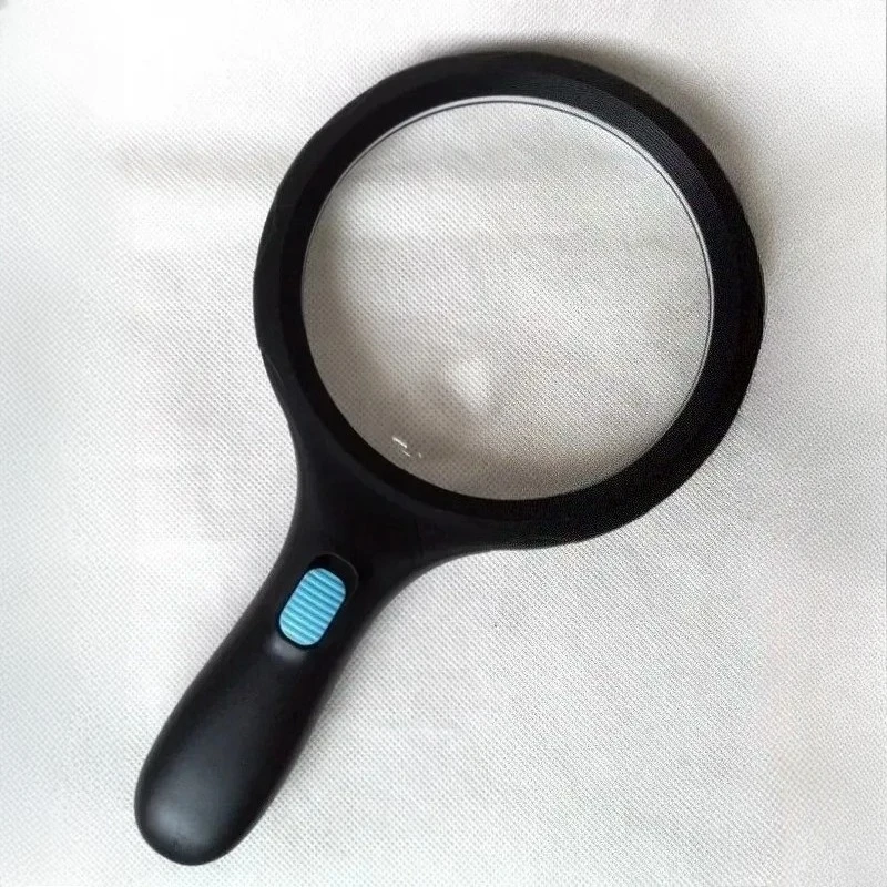 

138mm Big Lens Hand Held Illuminated 1.8x 5x Magnifying Glass with Light Loupe Reading Magnifer for Low Vision Aids 12 LED