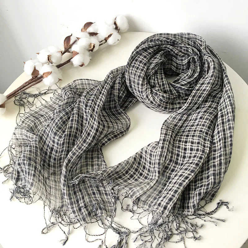 

Navy blue checkered linen scarf, breathable, sun-protective, neck-protecting shawl, long style with tassels