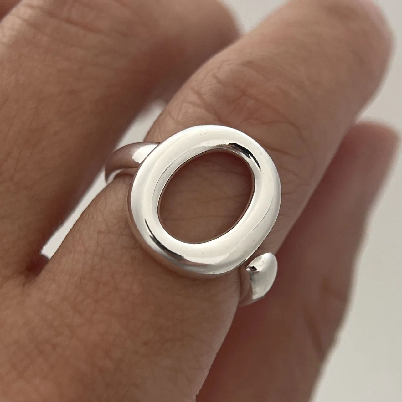 925 Sterling Silver Rings for Women Couple Minimalist Handmade Simple Circle Hollow Ring Party Jewelry Gift Prevent Allergy
