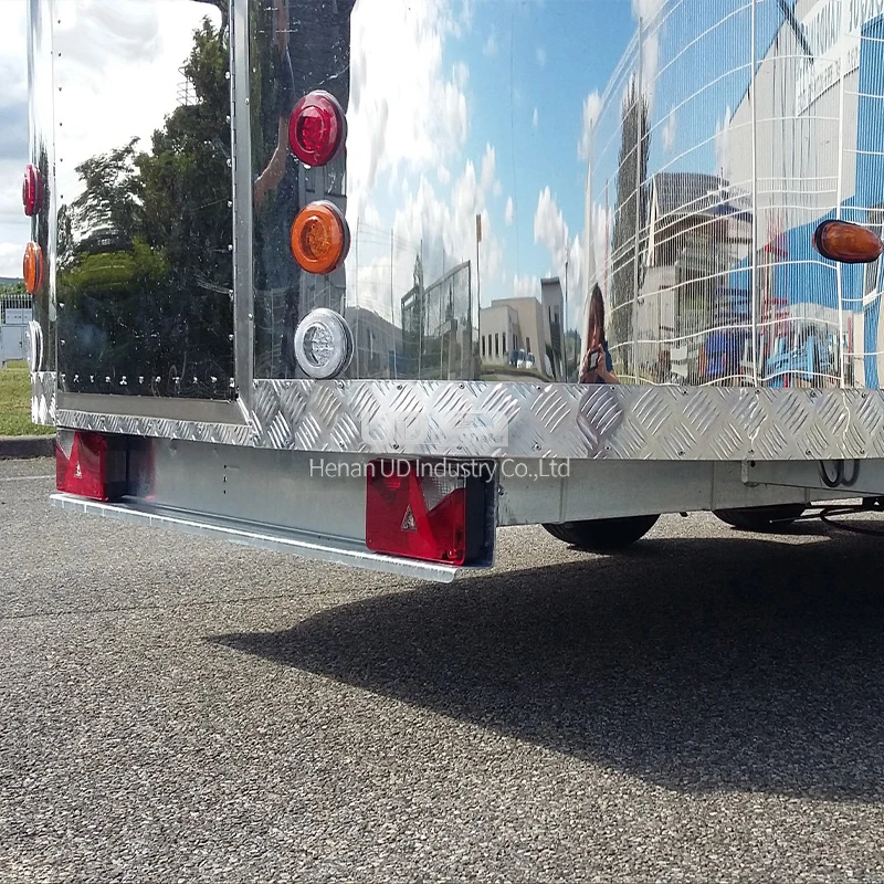 새로운 스타일 대형 오프로드 모터 홈 여행 홈 캐러밴 트레일러 캠핑카