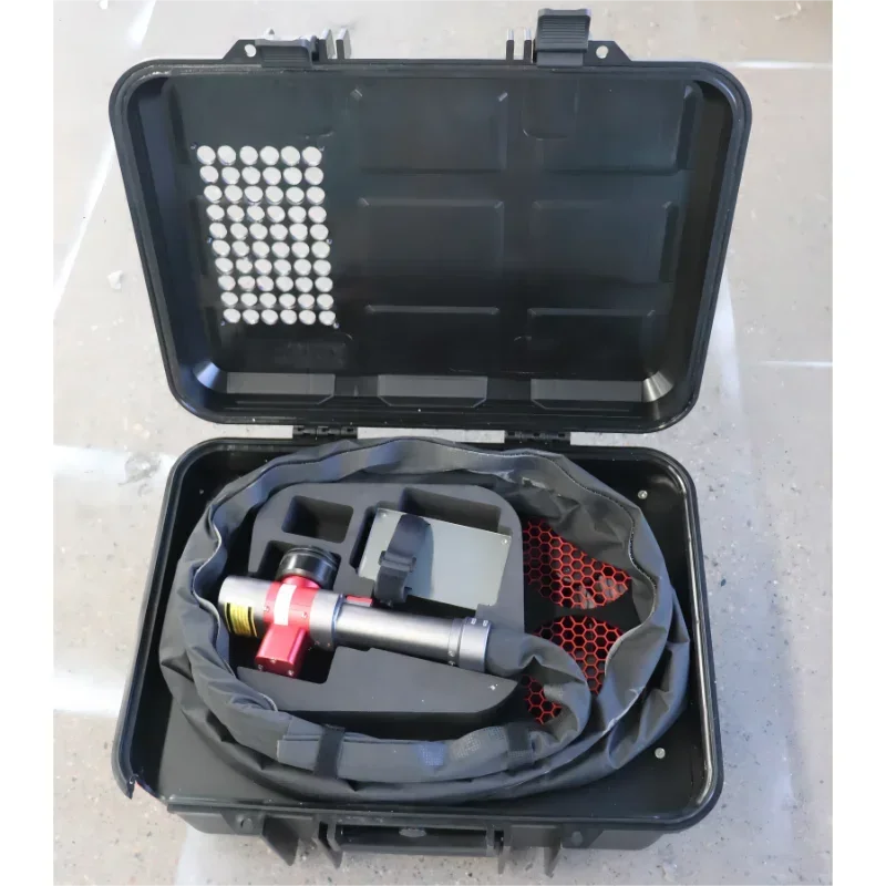 Heiße Sales100w 200w Handheld Tragbare Faserlaser Reinigung Rost Sprühfarbe Maschine