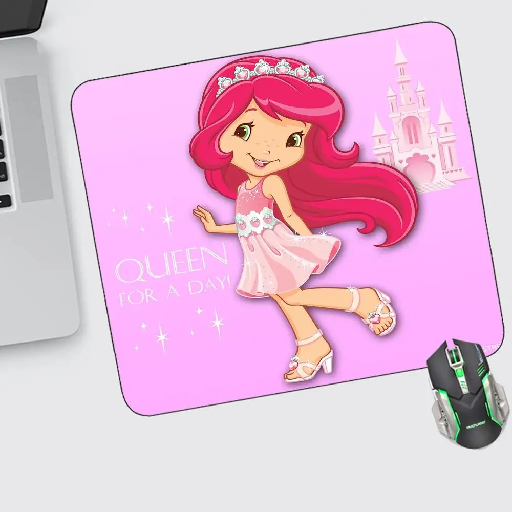 

Strawberry Shortcake Mouse Pad Small Gaming Accessories Keyboard Computer Offices Desk Mat Pc Gamer Non-slip Rubber Mousepad