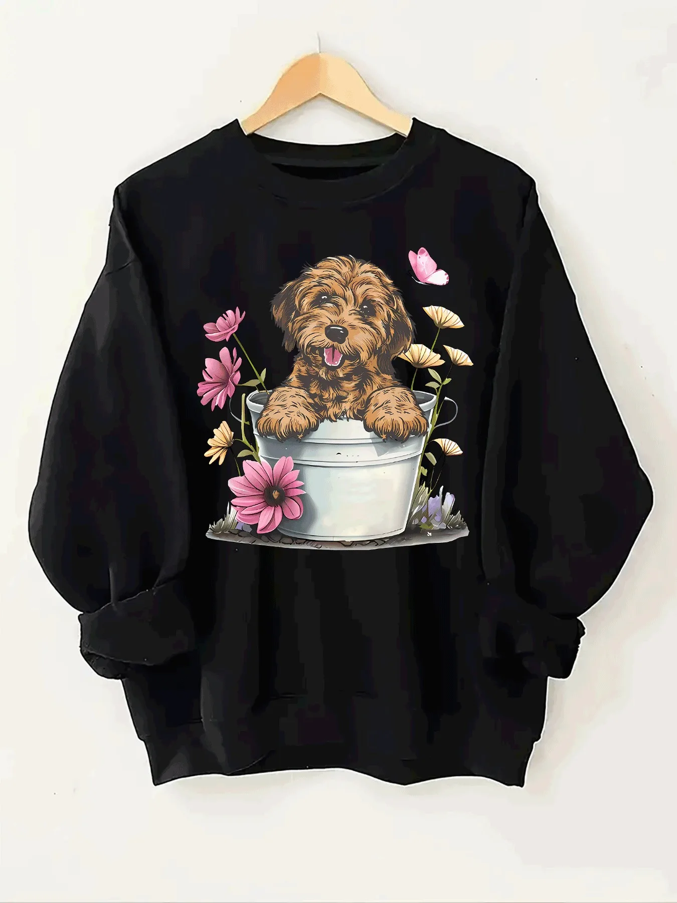 Women's Urban Style Sweatshirt with Cartoon Dog Print, Large Size Fleece Lining and Clamp