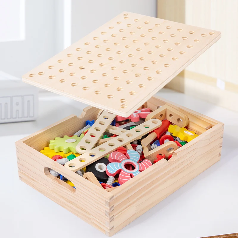 Giocattoli in legno Coordinazione occhio-mano ingranaggi di giunzione blocchi di costruzione viti avvitate dadi di smontaggio giocattoli da tavolo per la cognizione del colore