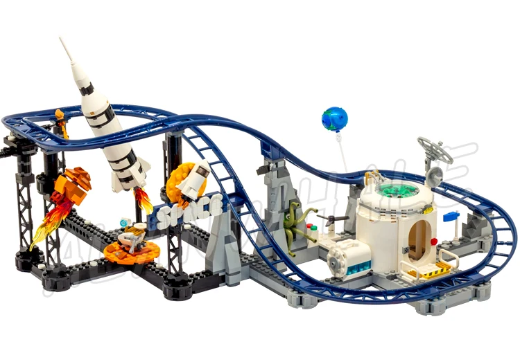 875pcs Creator 3in1 Space Roller Coaster DROP Tower Carousel นักบินอวกาศ 68000 Building Block ชุดใช้งานร่วมกับรุ่น