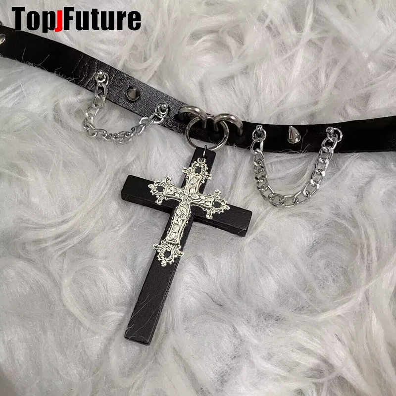 Women Men cross Harajuku Gothic Punk Short neck necklace Subculture Spice Y2K Girl Collar Leather Revit choker spike chokers