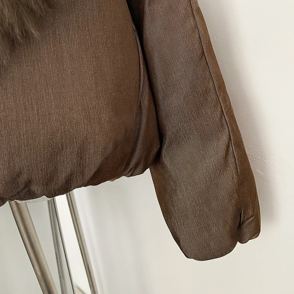 OFTBUY Kurzer, lockerer Puffermantel, gemütliche Oberbekleidung, Wintermantel mit kaskadierendem Fuchspelzkragen, Damen-Satin-Reißverschluss-Daunenjacke. – Detail 17