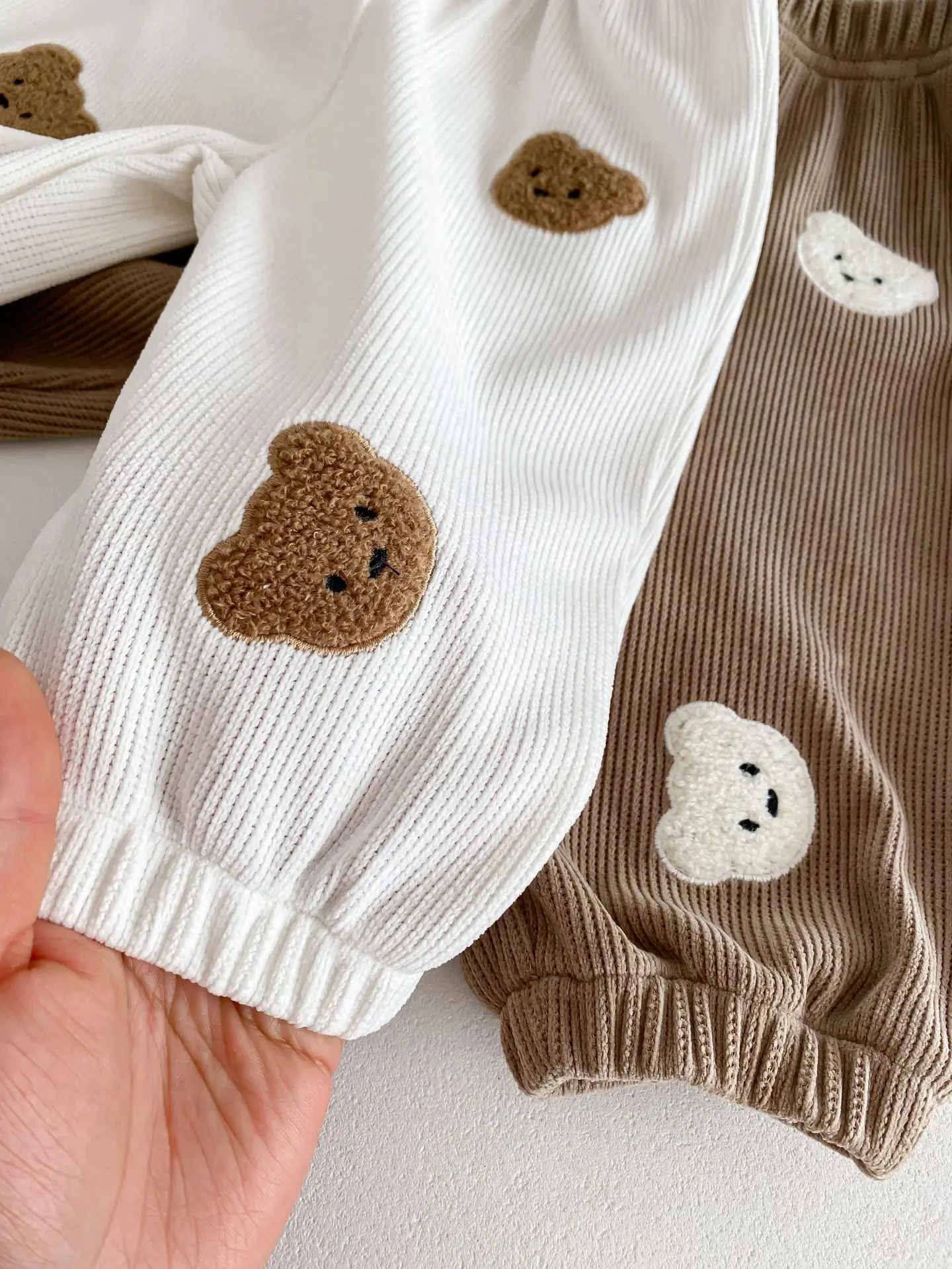 Pantalones informales con estampado de oso para bebé, pantalón holgado de Pp, ropa para niño pequeño, novedad de primavera 2024