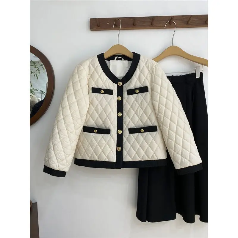 

Korean White Argyle Plaid Cotton-Padded Jacket Women Vintage Long Sleeve Short Coat Autumn Winter Light Thin Elegant Outerwear