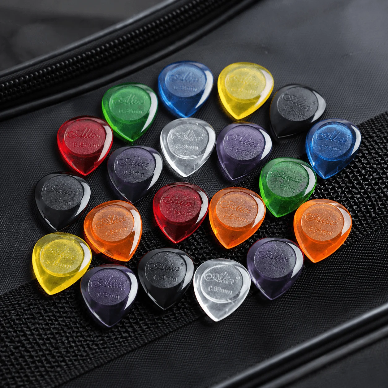 24PCS Random Color Teardrop Guitar Picks Plectrums for Acoustic Electric Guitars Bass Ukulele String Instruments Lightweight TMZ