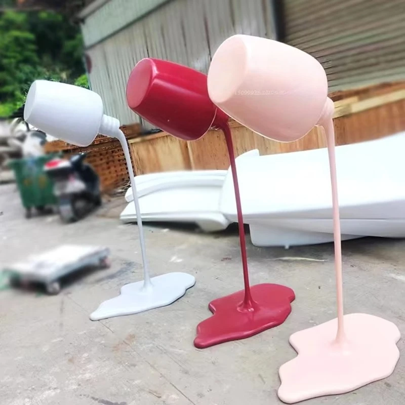 

Customized Large Giant Lipstick Art Sculpture Resin Lipstick Statue Nail Polish Bottle Cosmetics Display Props