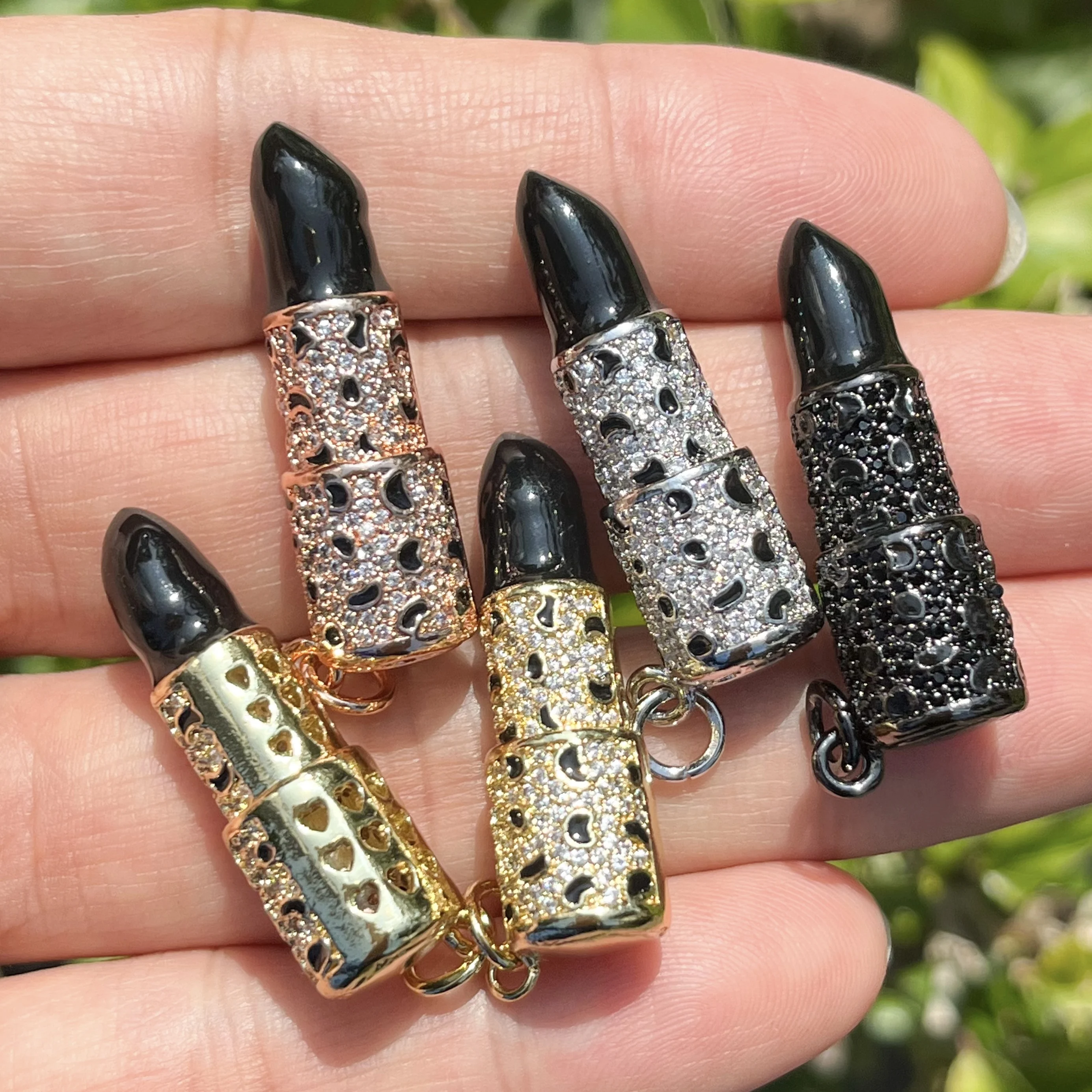 

5Pcs Zirconia Pave Bling Lipstick Charms Leopard Print Pendant for Decoration Doll Bracelets Necklace Jewelry Accessories