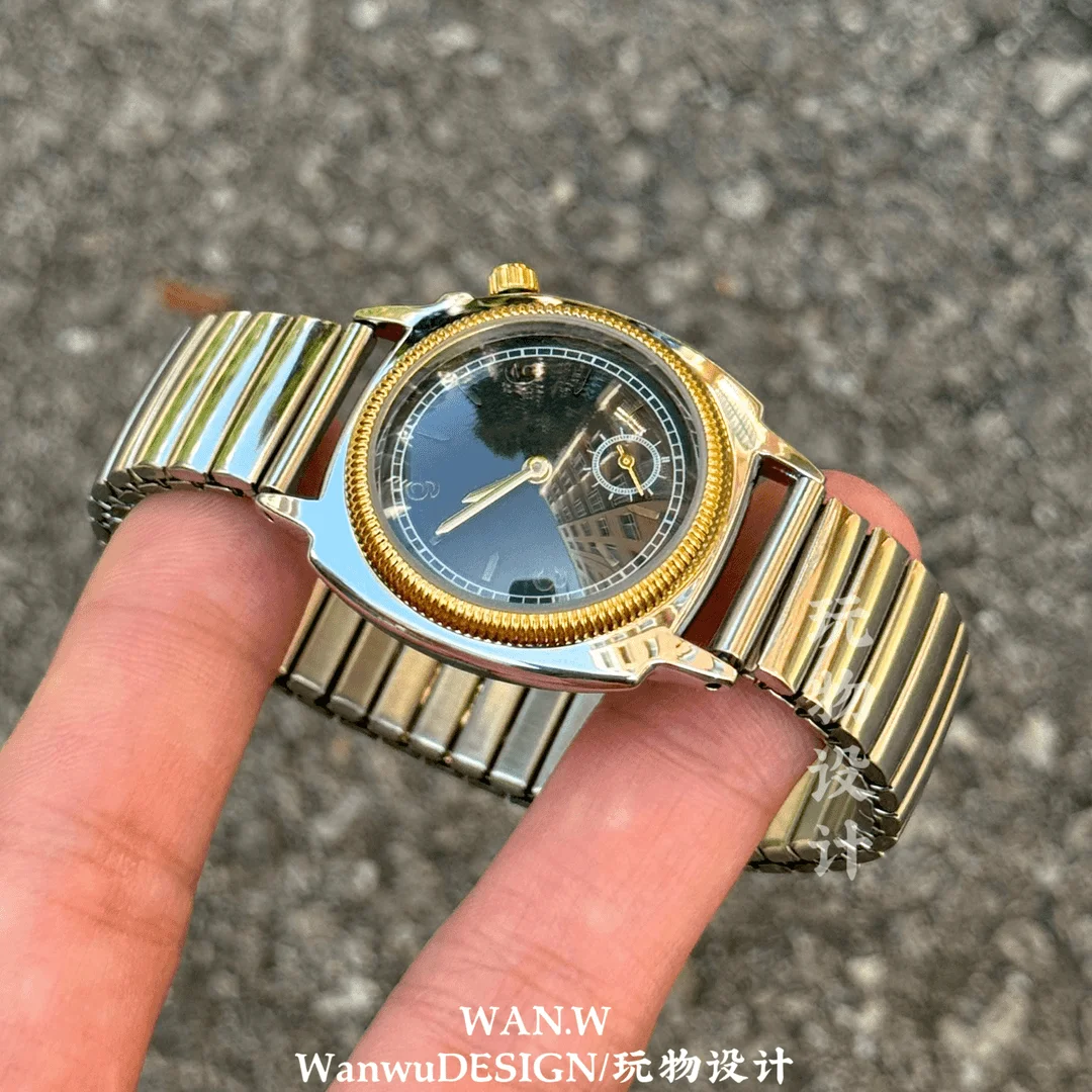 Retro Y2K Millennium round Digital Quartz Watch Vintage Elastic Strap Unisex All-match Niche Couple's Watch