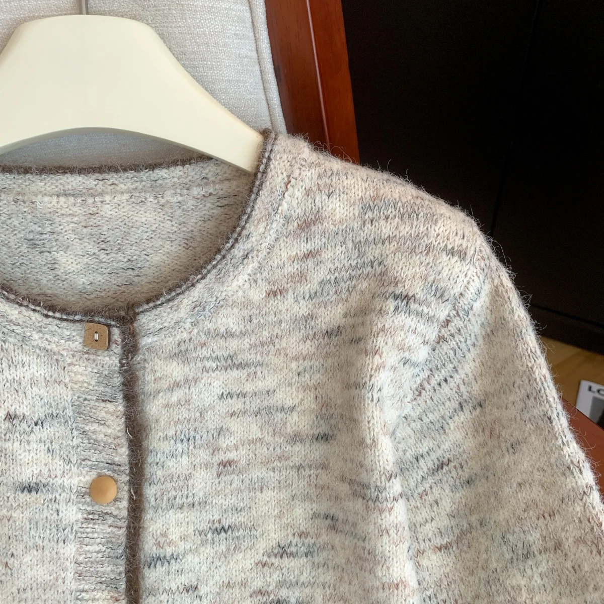 سترة نسائية رمادية فاتحة Y2k عتيقة 2000s سترة بأكمام طويلة سترة كورية متماسكة ملابس خارجية لخريف وشتاء 2025