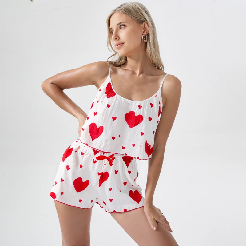 

Женский пижамный комплект, одежда для сна, 2 шт., короткие майки и шорты, белые вентилируемые мягкие повседневные красные пижамы с принтом Love