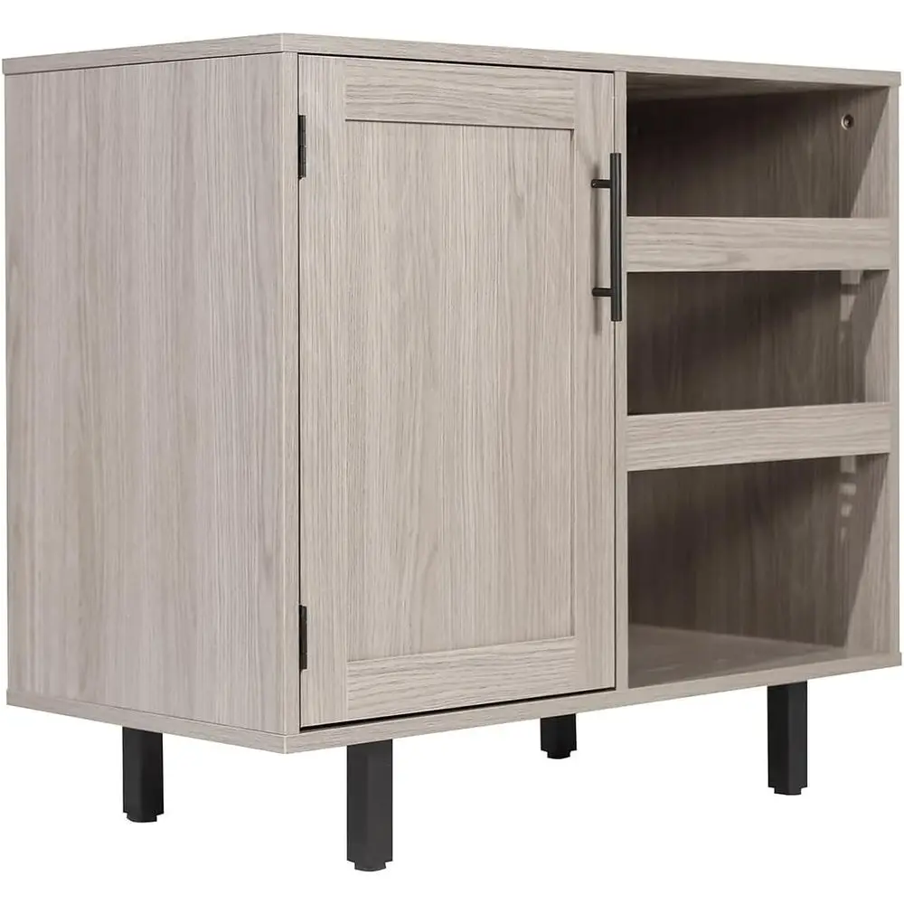 

Серый барный шкаф-буфет с местом для хранения бутылок, открытыми полками и держателями для бокалов