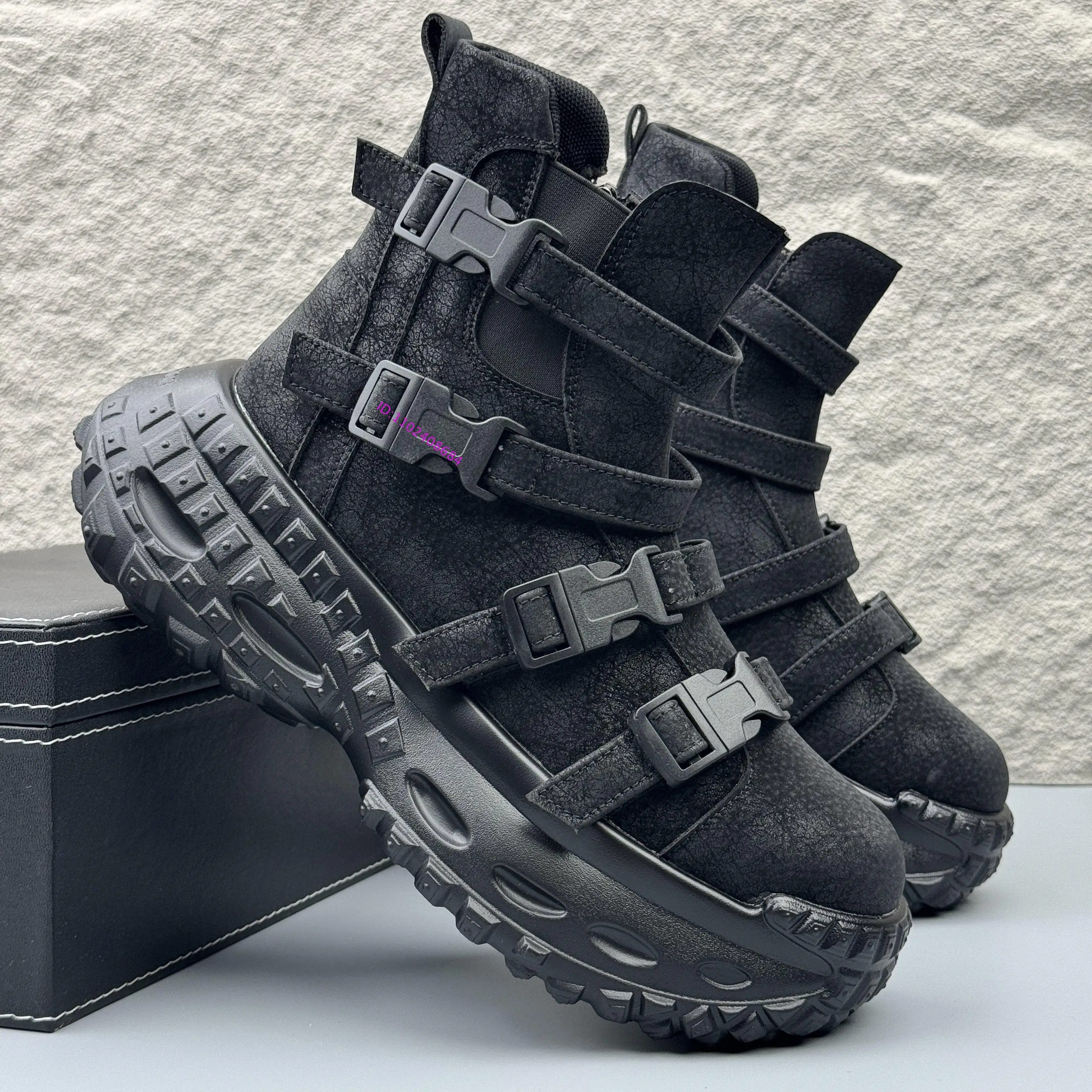 Design Men Platform Sole Belt Buckle High Top Ankle Boots Thick Sole High Top Side Zipper Belt Buckles Platform Ankle Men Boots