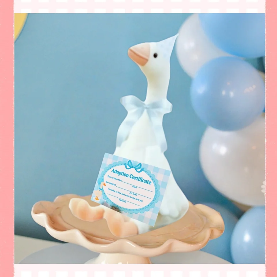 6/16er-Set Adopt A Goose Party-Geschenk, 11,8 Zoll großes Gänse-Kuscheltier, eine lustige Gans mit Mini-Hut und Schleife für Babyparty und Geburtstag – Detail 9