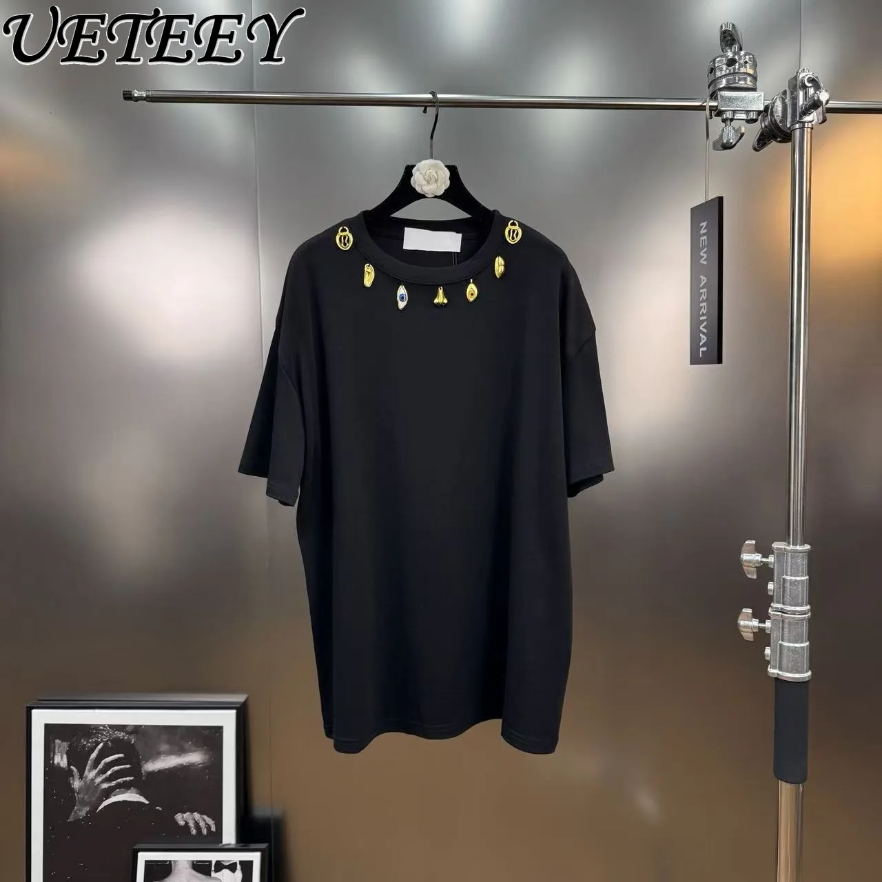 2025 الخريف تي شيرتات قصيرة الاكمام الثقيلة مشبك معدني الديكور تنوعا قطنية عالية الجودة فضفاضة موضة أسود أبيض عادية التي شيرت فتاة #1