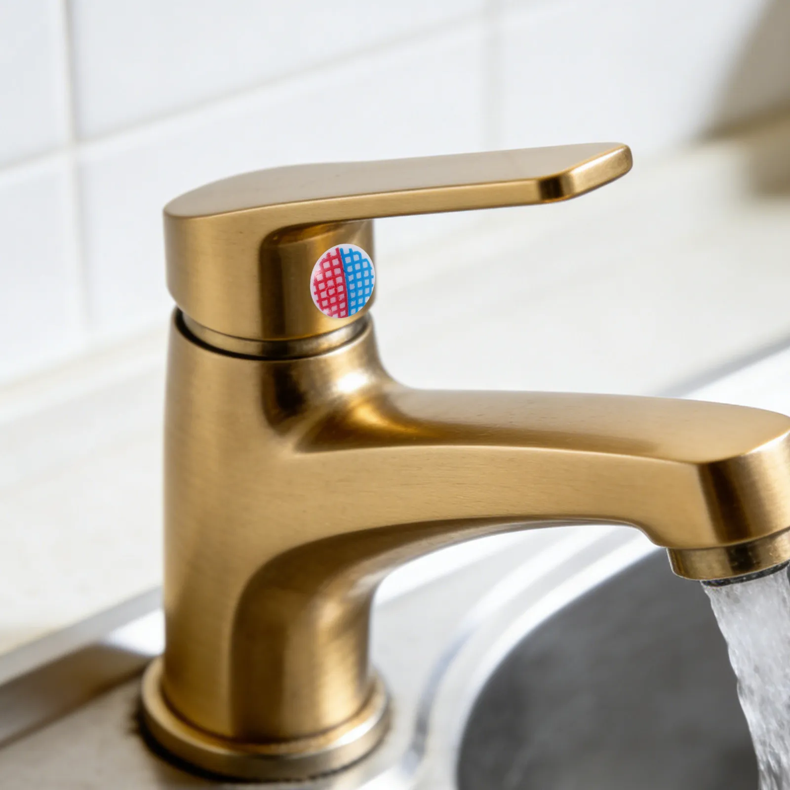 40Pcs Faucet Handles Hot Cold Water Markers Red Blue Temperature Sign Self-Adhesive Waterproof Stickers Kitchen Bathroom Sink