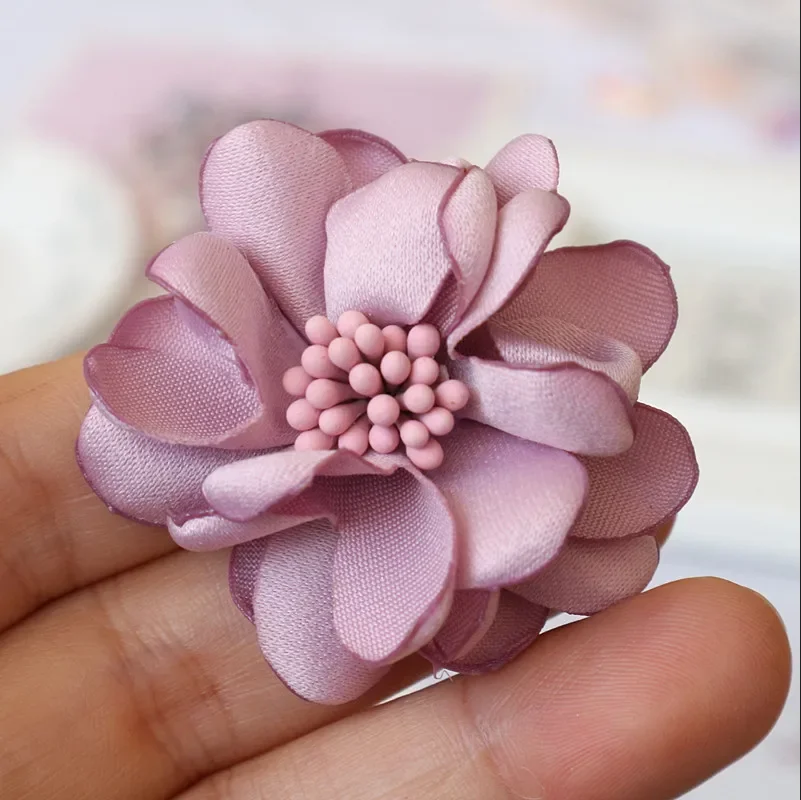 5 Stücke 4,5 CM Handgemachte Satin Stoff Künstliche Blume Für Hochzeit Party Kleidung Dekoration DIY Haarschmuck – Detail 2