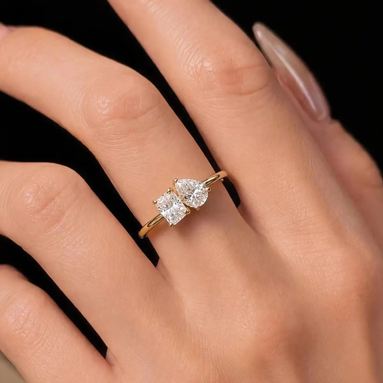 925 Sterling Silber 2-Karat Moissanit Paar-Ring (Doppelstein-Design/Ehering) – Unisex – Detail 3