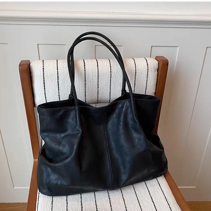 Weiche Tragetasche, Damen-Schultertasche aus Kunstleder mit großer Kapazität, einfarbig, mit Magnetverschluss, vielseitige Freizeit- und Pendler-Handtasche – Detail 9