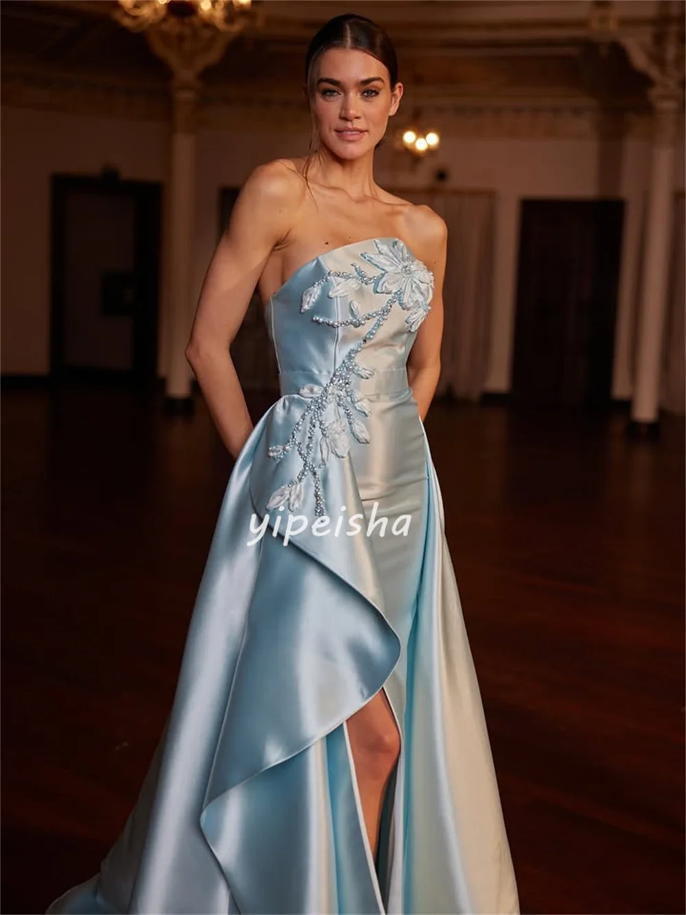 Personalizado exquisito a juego Charmeuse hecho a mano flor rebordear A-line vestidos largos sin tirantes vestidos para ocasiones a medida formales