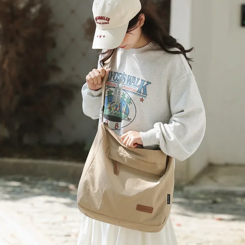 Thumbnail 2 - #72 Best Messenger Bags to Buy In 2026