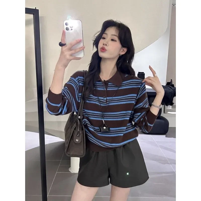 

Contrast Striped Polo Collar Long-sleeved Knitted Women's Autumn and Winter New Design Top