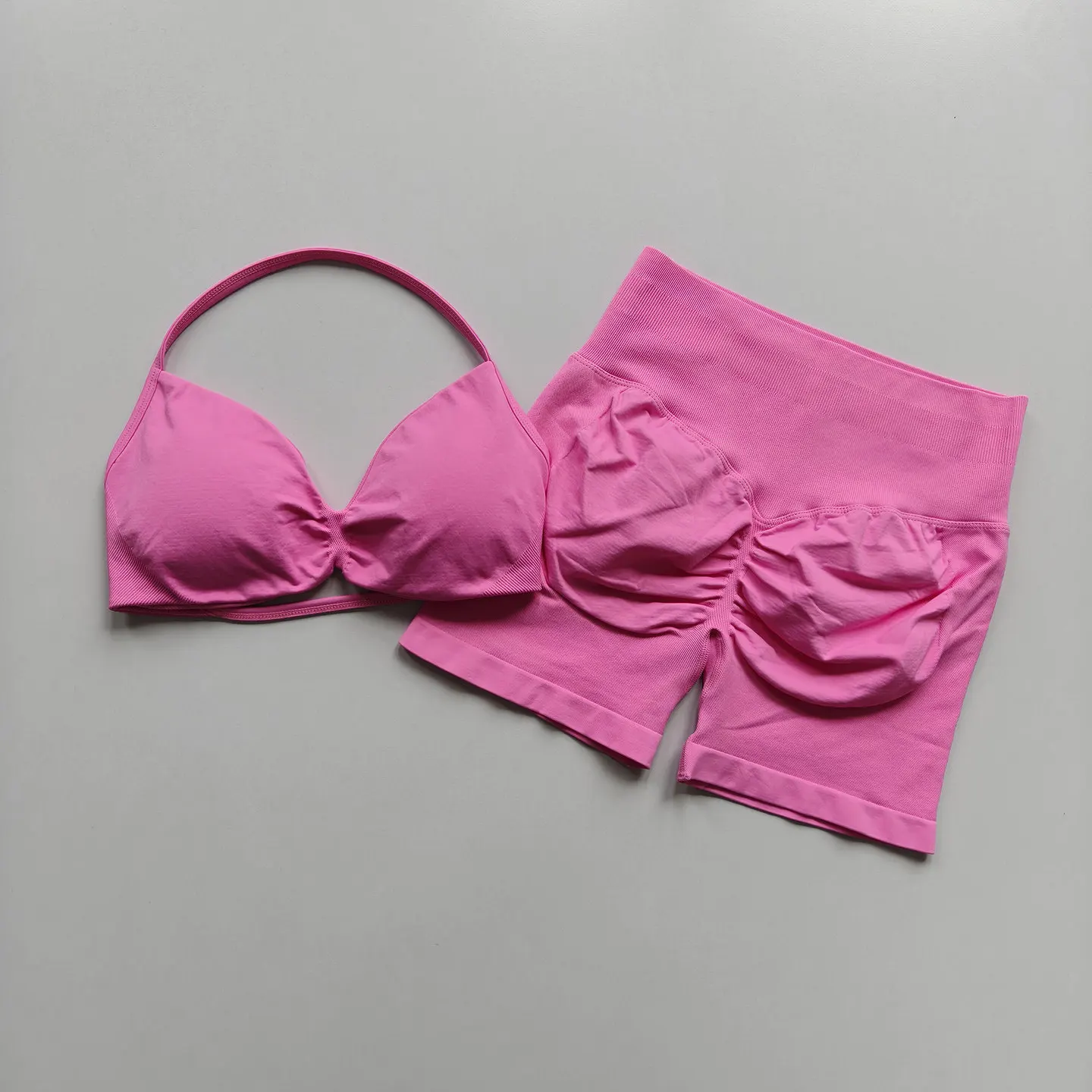 Damen-Yoga-Set mit hoher Taille, Sportbekleidung, schnelltrocknend, atmungsaktiv, rückenfreier BH, Gym-Shorts für Sommertraining, Sportanzug mit Po-Lift-Effekt – Detail 8