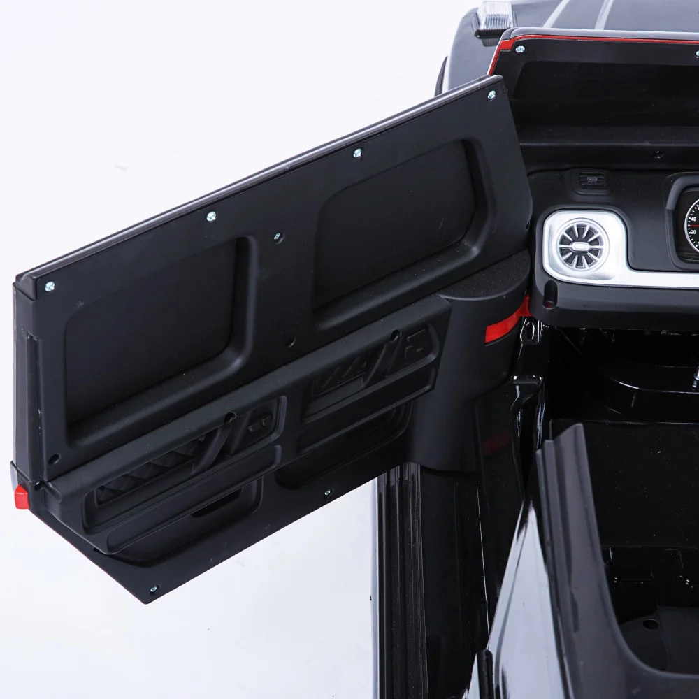 흰색 세련된 전동 어린이 장난감 자동차, 2.4G 무선 조종, 다기능 스프링 서스펜션, 야외 안전 탑승 차량